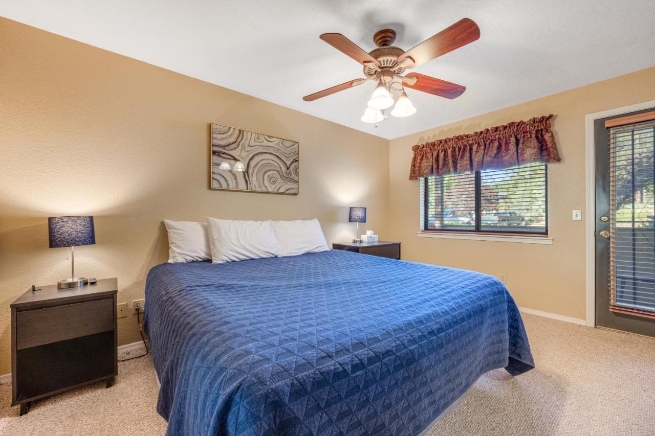 Charming Walnut Hills Condo Φλάγκσταφ Εξωτερικό φωτογραφία